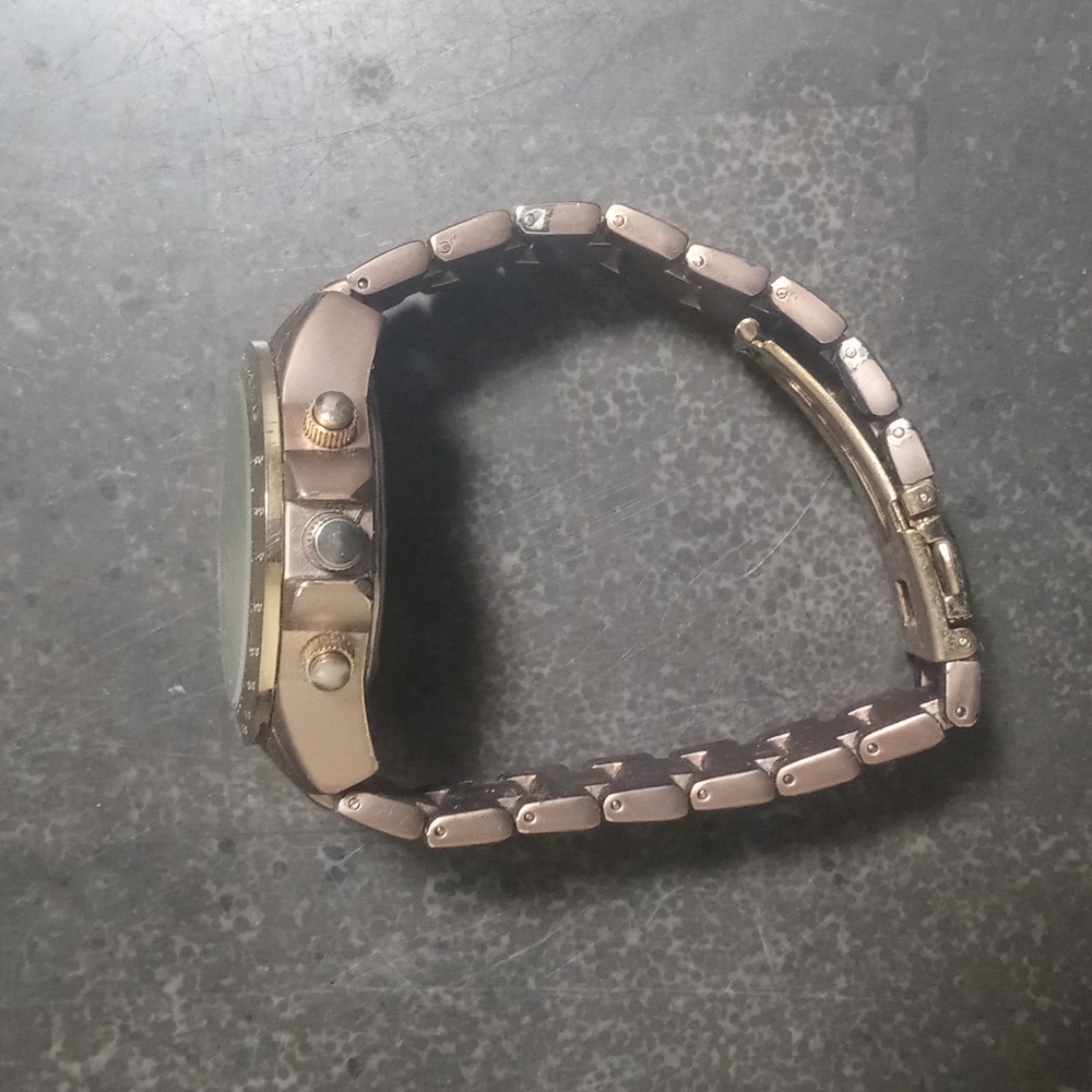 Geneva Watch - Picture 3 of 5